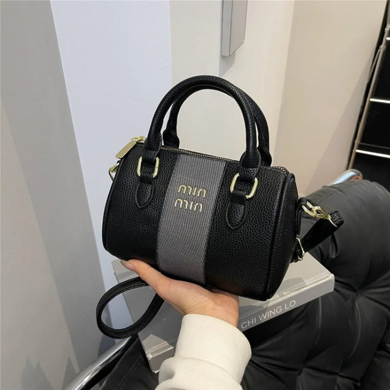 حقيبة يد نسائية